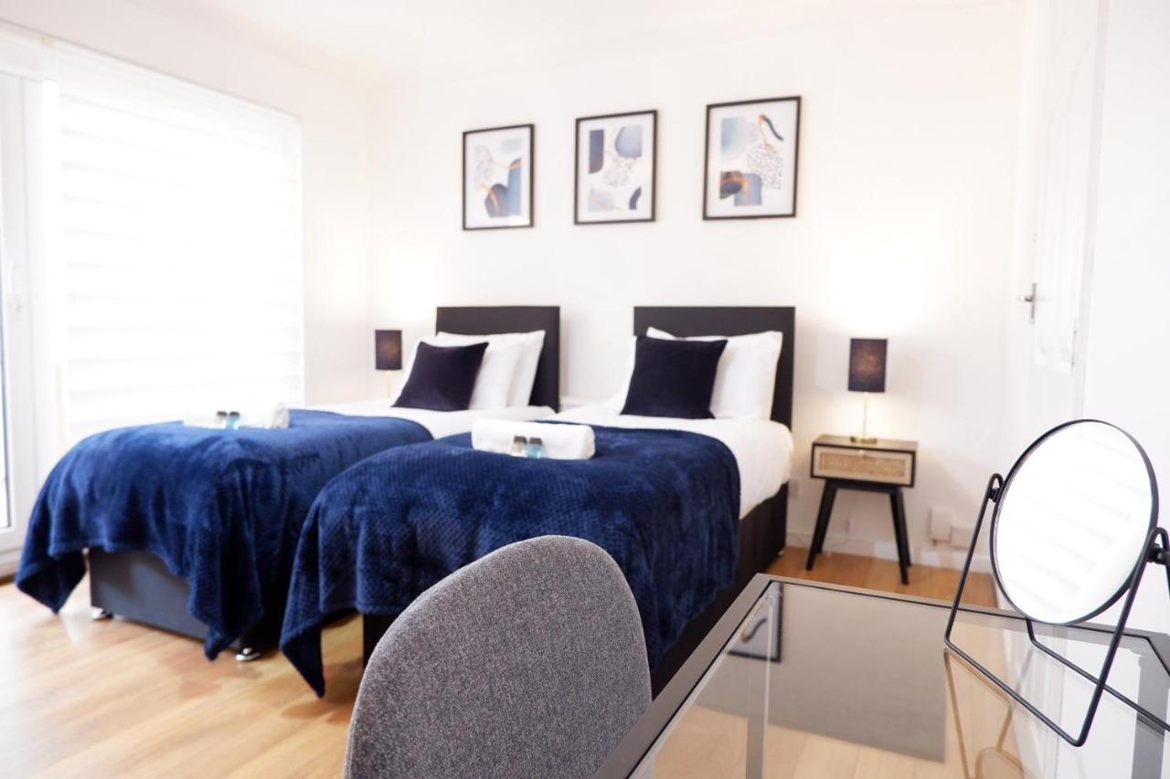 Comfortable And Cozy 4-Bedroom House Near The Hospital كامبريدج المظهر الخارجي الصورة